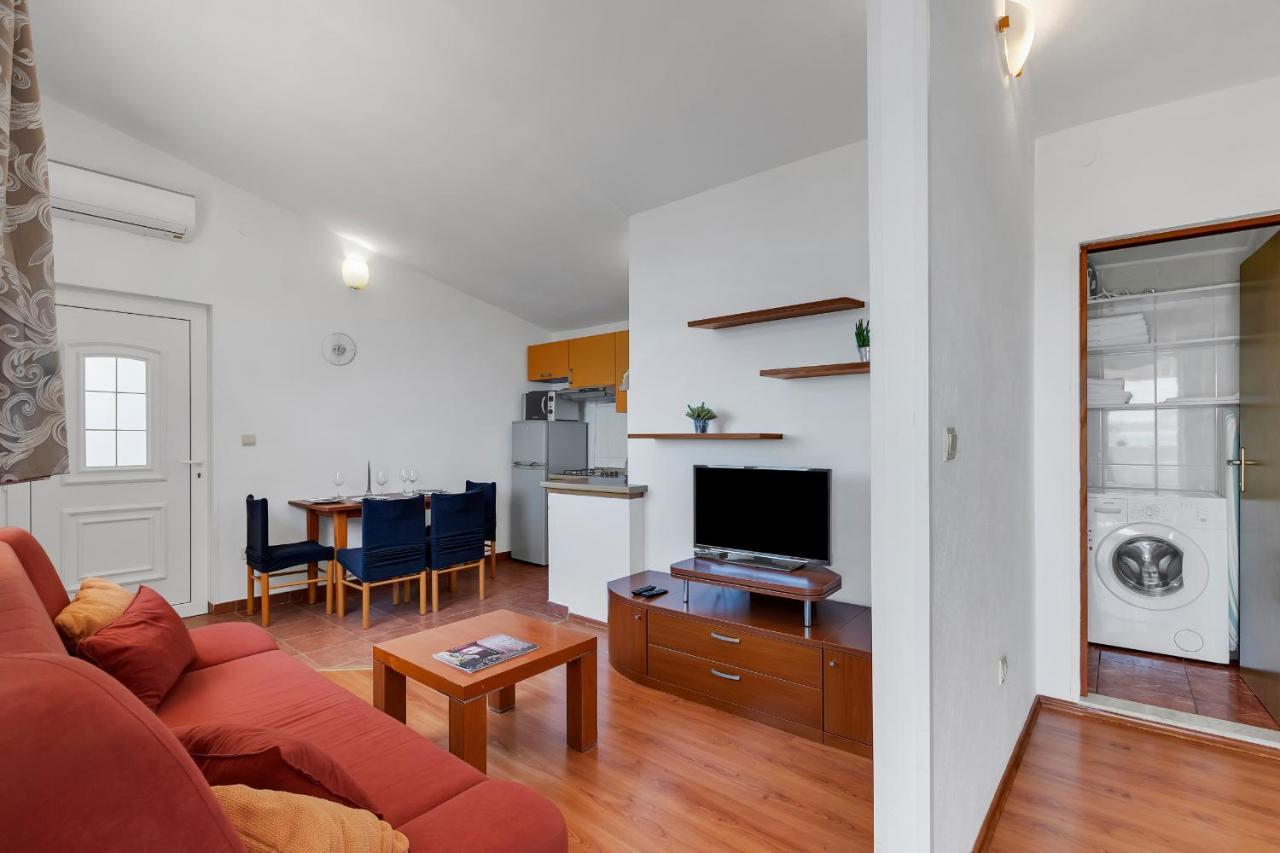 Apartmani Verica Tučepi المظهر الخارجي الصورة